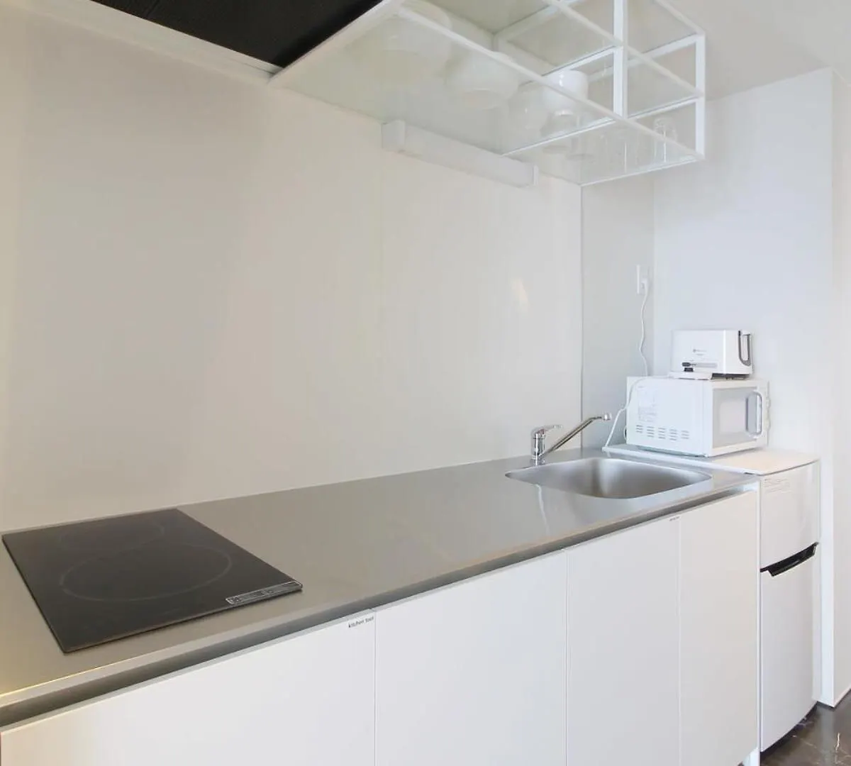 Bhotel Komachi - Breakfast & Comfort Near Downtown 広島市 アパート